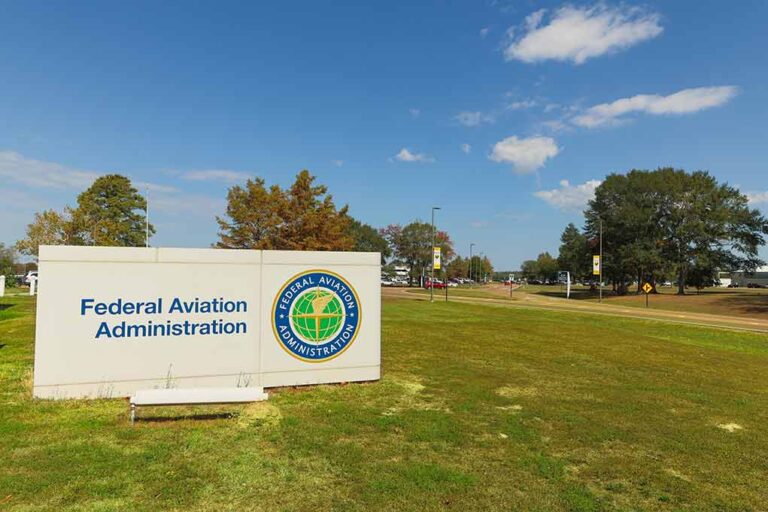 Proposed 30% Pay Raise for Air Traffic Controllers to Enhance Recruitment and Safety in Aviation