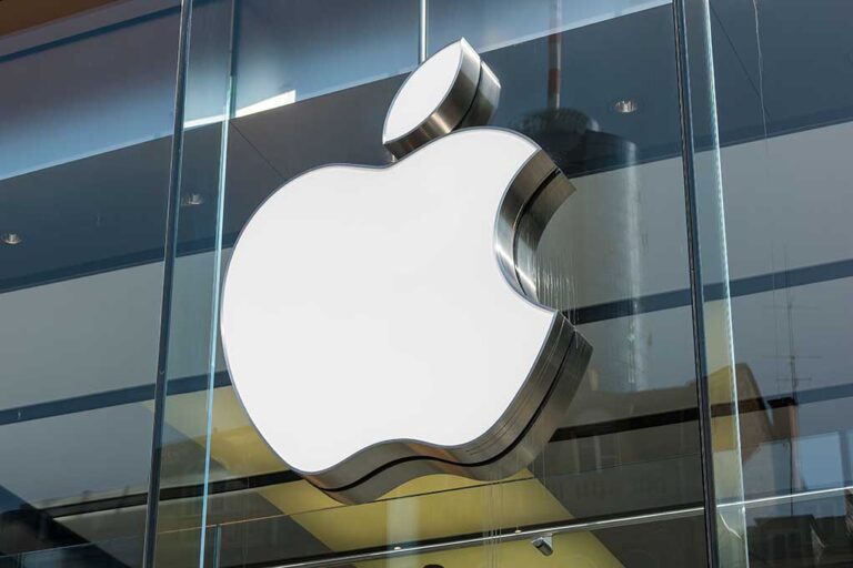 Apple’s $500 Billion Investment to Boost U.S. Economy Amid Rising Tariffs on China