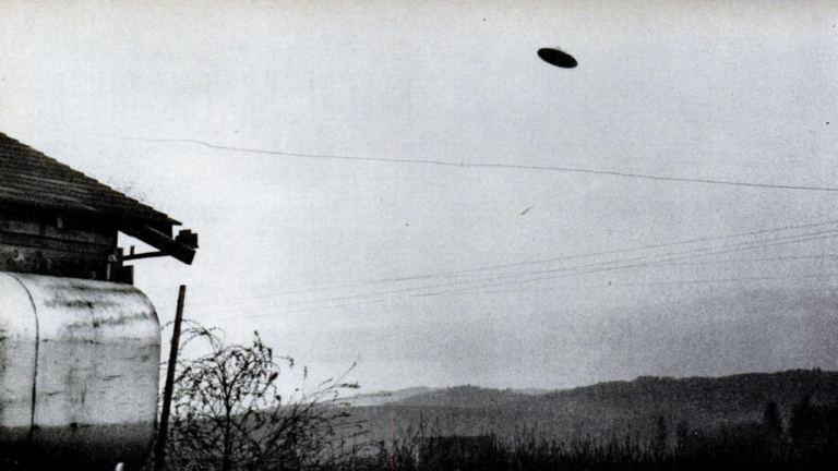 FBI UFO FILES CLAIM Tiny Space Suit Beings VISITED EARTH
