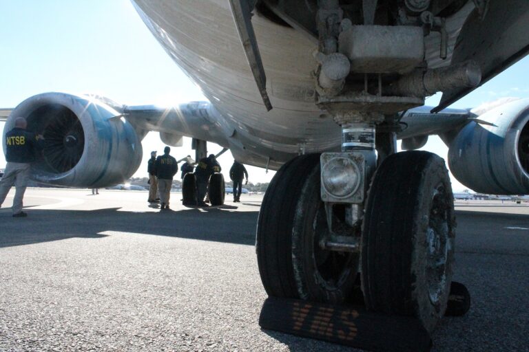 TRAVEL CHAOS Erupts After Sinkhole SHUT DOWN LaGuardia RUNWAY