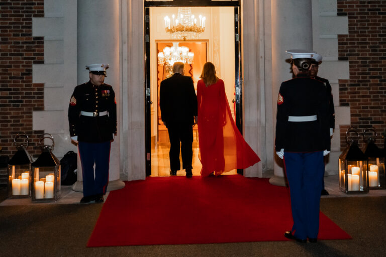 Trump Hand Slip With Melania CAUGHT On Camera