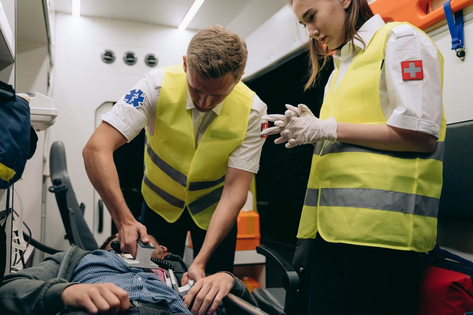 Featured image related to Central Pierce Fire and Rescue crews help 27-year-old in cardiac arrest, reunite weeks later