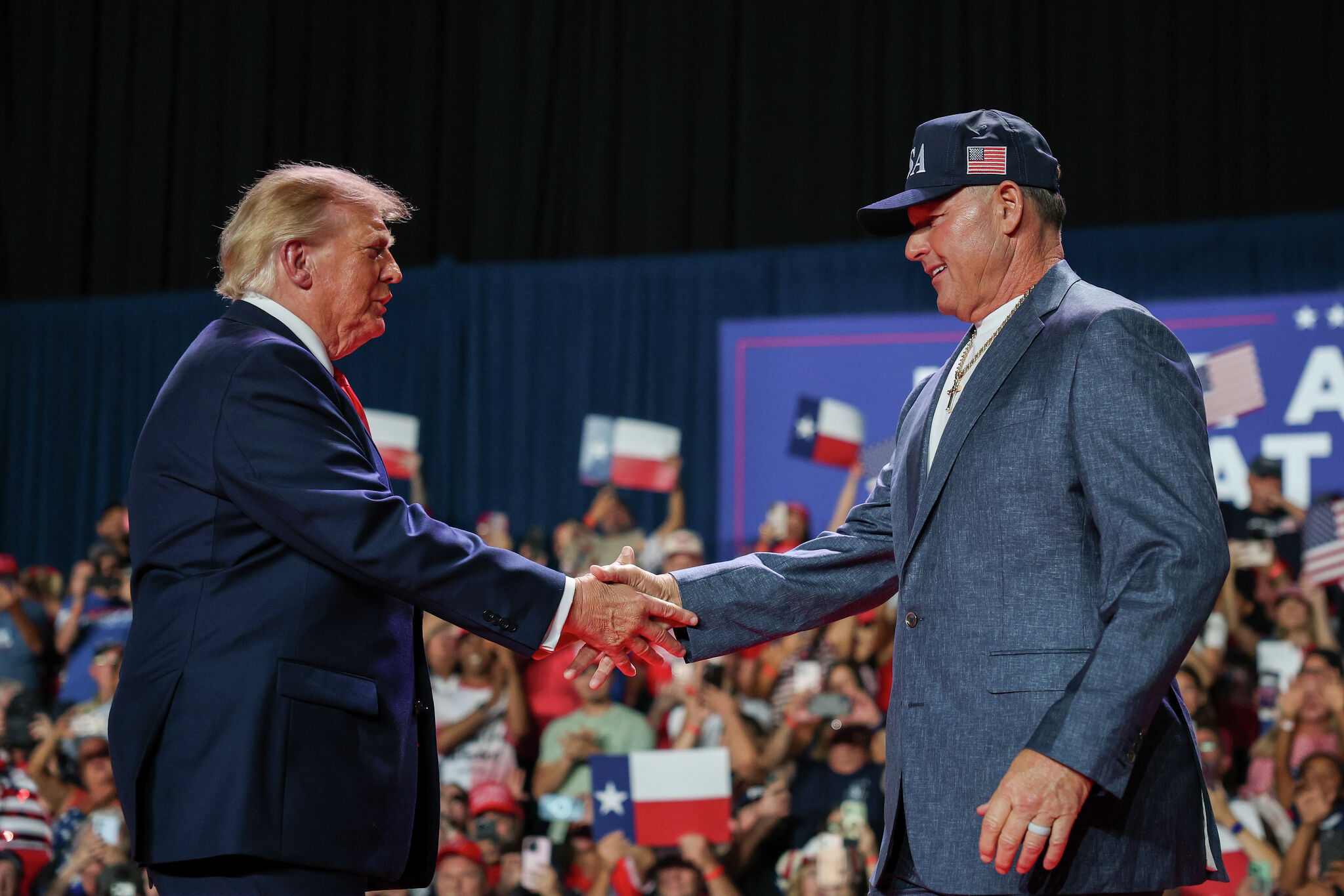 Featured image related to Trump takes swing at Hall of Fame voters over Roger Clemens snub